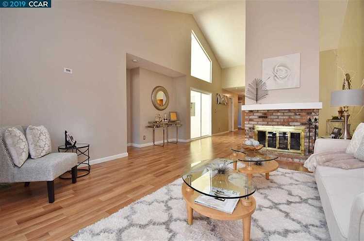 652 St. Ives Ct Walnut Creek, CA 94598 | MLS 40873164 Photo 1