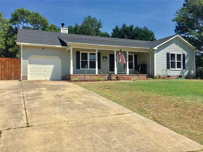5411 Archer Rd Hope Mills, NC 28348 | MLS 607809 Photo 1