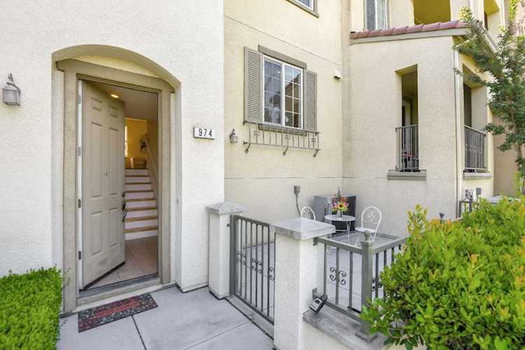 974 Luz Del Sol Loop Milpitas, CA 95035 | MLS 52200086 Photo 1