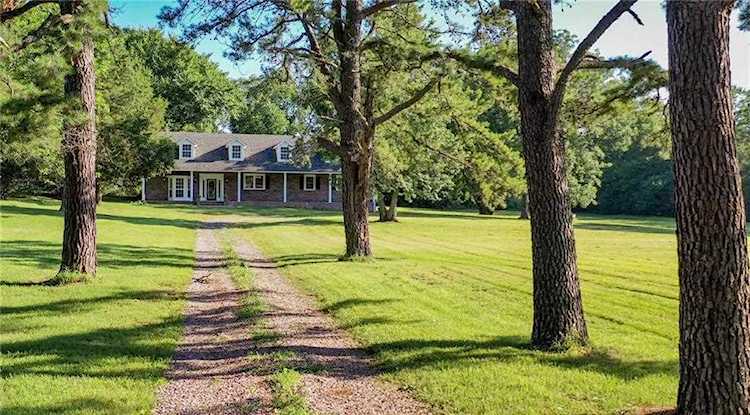 3100 W Rodeo Crossing Natural Dam, AR 72948