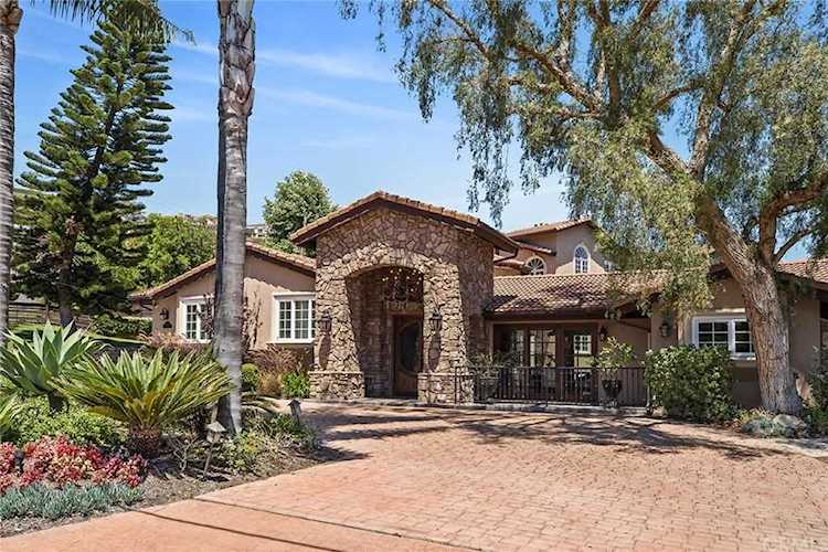 9082 Loma Street Villa Park, CA 92861 | MLS OC19167722 Photo 1