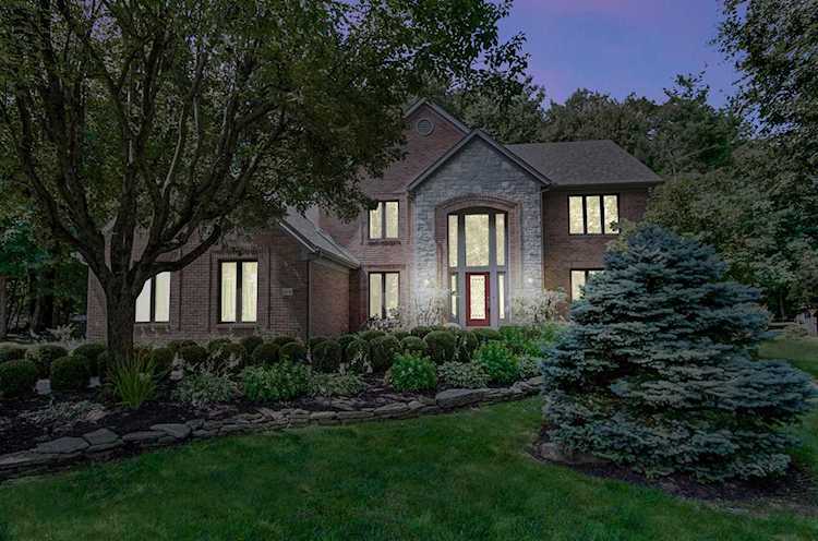 8641 Ashford Lane Pickerington, OH 43147 | MLS 219025032 Photo 1