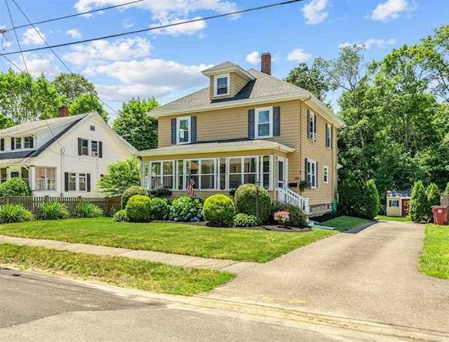 44 Bourne St. Middleboro, MA 02346 | MLS 72527013 Photo 1