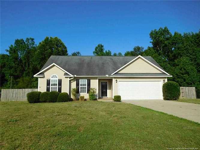 309 Westminster Dr Raeford, NC 28376 | MLS 608461 Photo 1