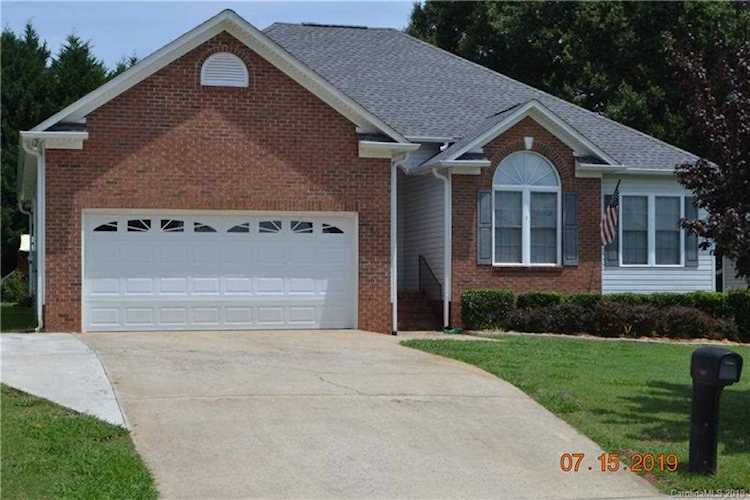 2007 Dearborn Dr Rock Hill, SC 29732 | MLS 3529668 Photo 1