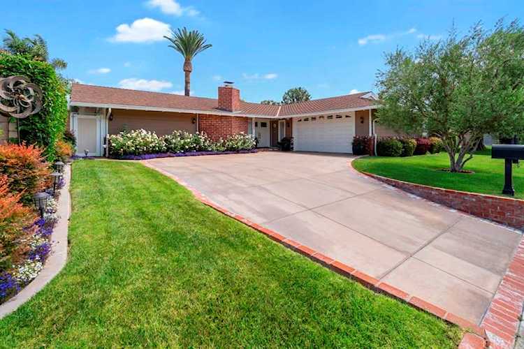 1618 Irvine Avenue Newport Beach, CA 92660 | MLS NP19172002 Photo 1
