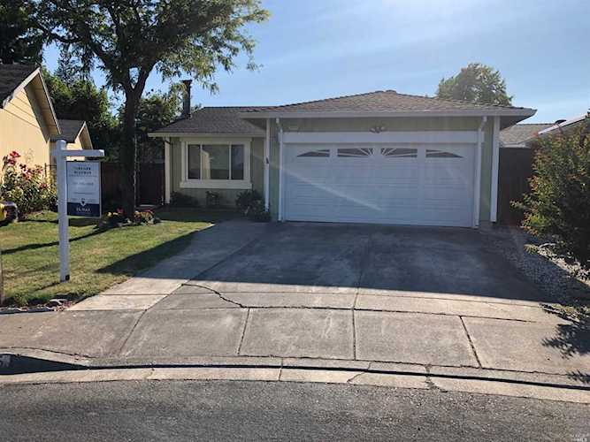 1105 Cielo Circle Rohnert Park, CA 94928 | MLS 21916450 Photo 1