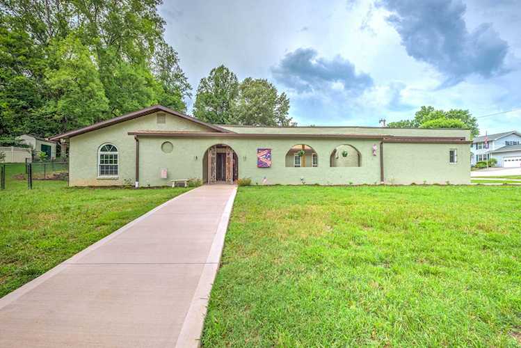 635 Woodland Dr Clinton, TN 37716 | MLS 1083657 Photo 1