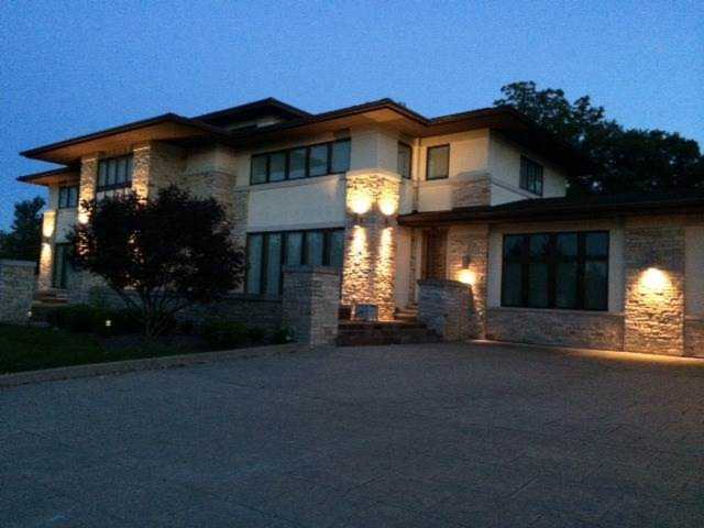 925 Morrison Rd Northbrook, IL 60062
