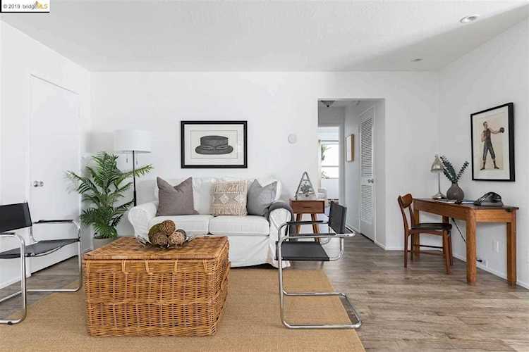 615 Willow St Alameda, CA 94501 | MLS 40873474 Photo 1
