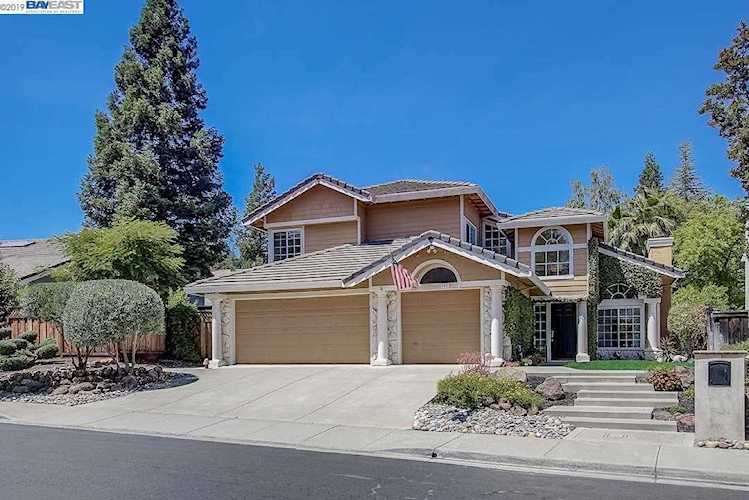 3311 Green Meadow Dr Danville, CA 94506 | MLS 40873562 Photo 1