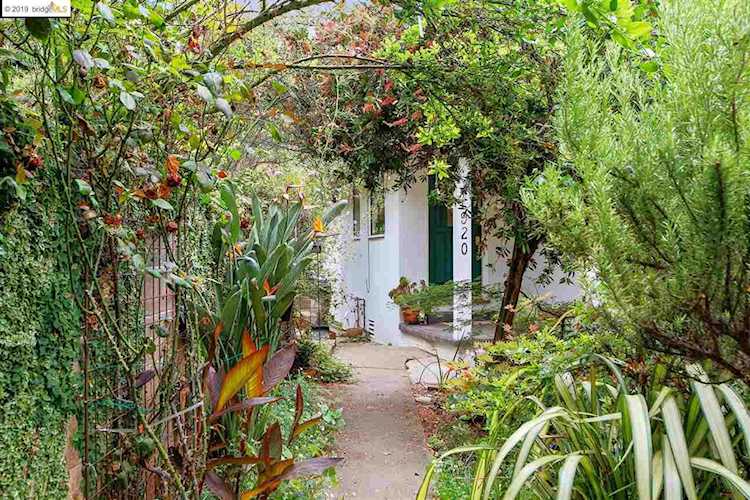 920 Hilldale Ave Berkeley, CA 94708 | MLS 40873630 Photo 1