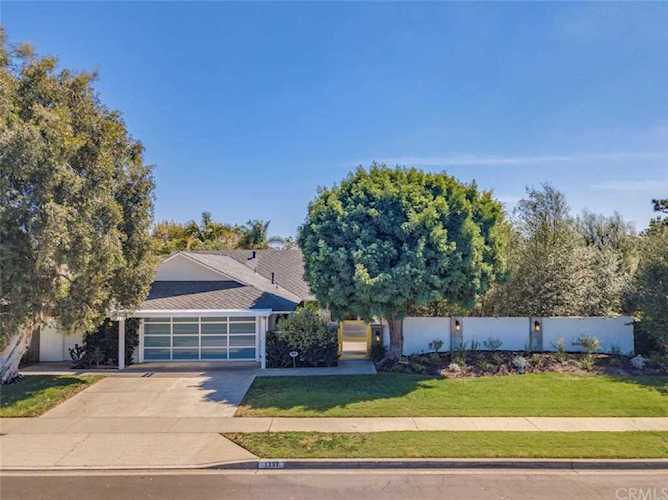 1337 Mariners Drive Newport Beach, CA 92660 | MLS NP19171267 Photo 1
