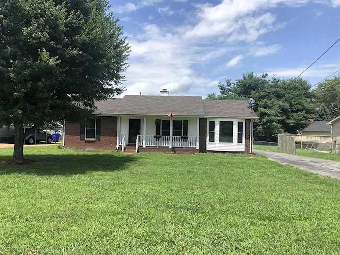 404 Highland Dr White House, TN 37188 | MLS 2063220 Photo 1