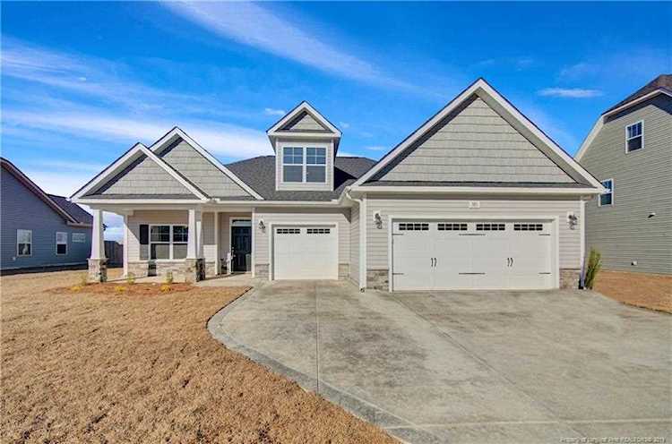 385 Walton Heath Dr Raeford, NC 28376 | MLS 546401 Photo 1