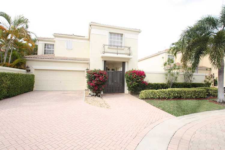 4297 NW 63Rd Place Boca Raton, FL 33496