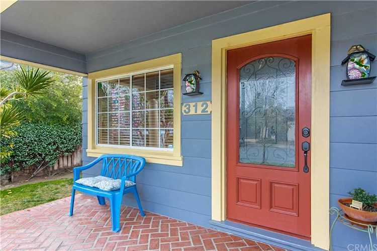 312 Edgewood Road, Santa Ana, CA 92706 - North Hills Realty Photo 1