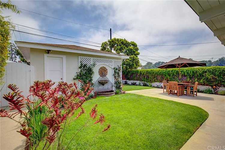 590 33rd Street Manhattan Beach, CA 90266 | MLS SB19174873 Photo 1