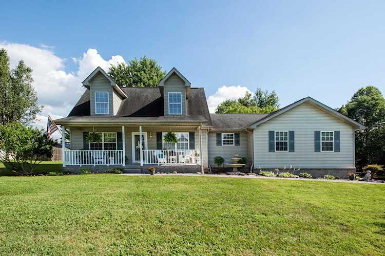 7600 Tree Bark Rd Corryton, TN 37721 | MLS 1086913 Photo 1