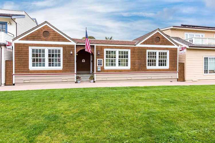 114 Lawn Way Capitola, CA 95010 | MLS 52199882 Photo 1