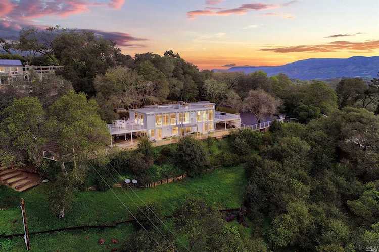 597 Montecito Boulevard Napa, CA 94559 | MLS 21905814 Photo 1