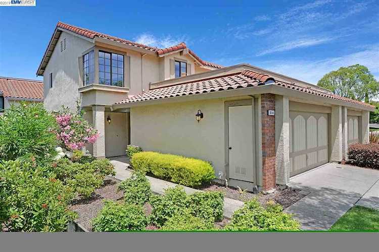 6144 Mount Rushmore Circle Castro Valley, CA 94522 | MLS 40872306 Photo 1
