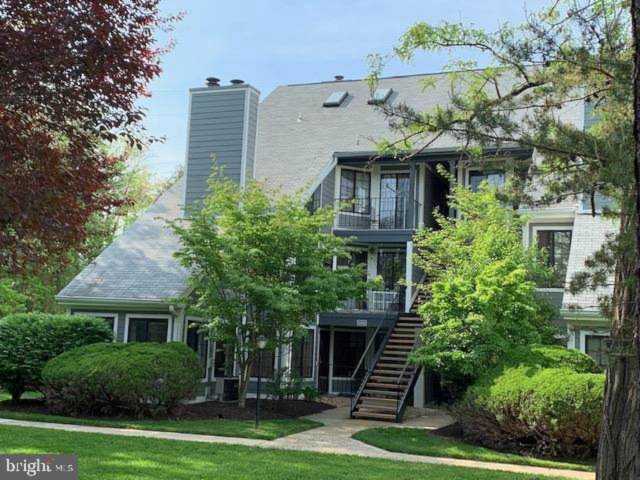 6009-E Mersey Oaks Way #4E Alexandria, VA 22315 | MLS ® VAFX1059220 Photo 1
