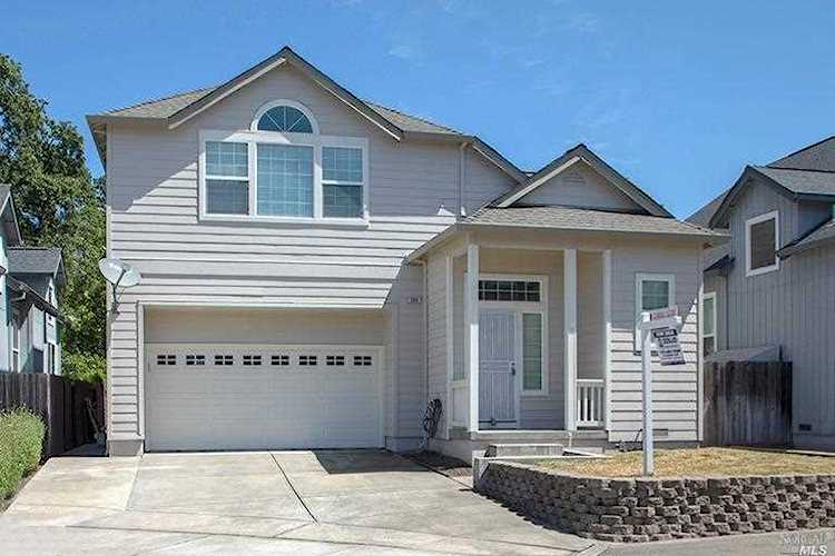 203 Esposti Meadows Way Santa Rosa, CA 95403 | MLS 21916951 Photo 1