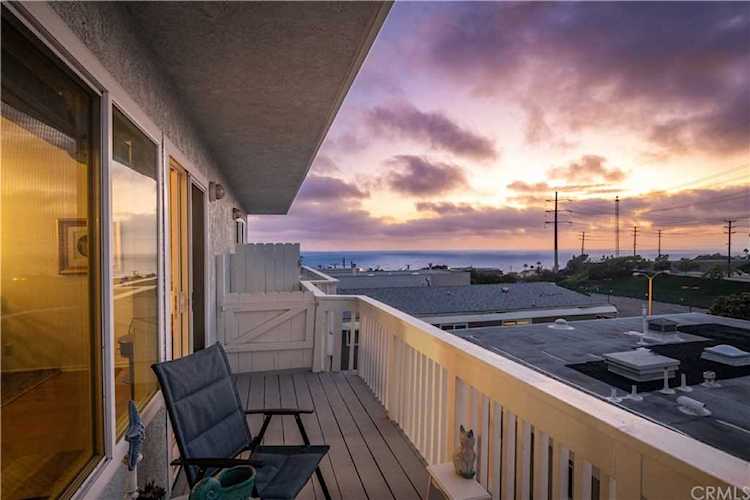 463 36th Place in Manhattan Beach, CA - MLS# SB19098375 Photo 1