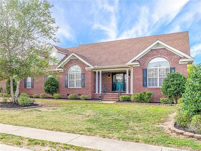 3734 Lockerbie Ct Fayetteville, NC 28306