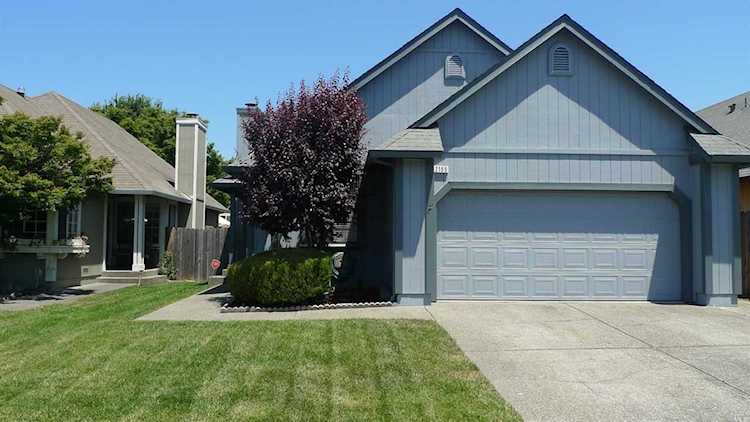 2155 Rachel Drive Santa Rosa, CA 95401 | MLS 21915514 Photo 1