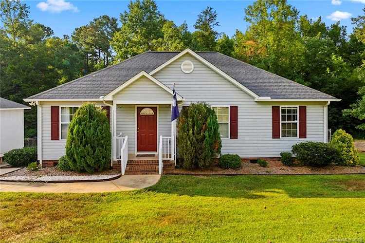 716 Mayfair Place Rock Hill, SC 29730 | MLS 3535958 Photo 1