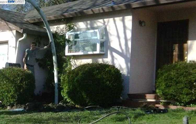 22342 Cameron Street Castro Valley, CA 94546 | MLS 40872816 Photo 1