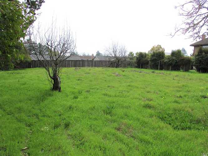 0 Thomas Court Novato, CA 94947 | MLS 21905879 Photo 1