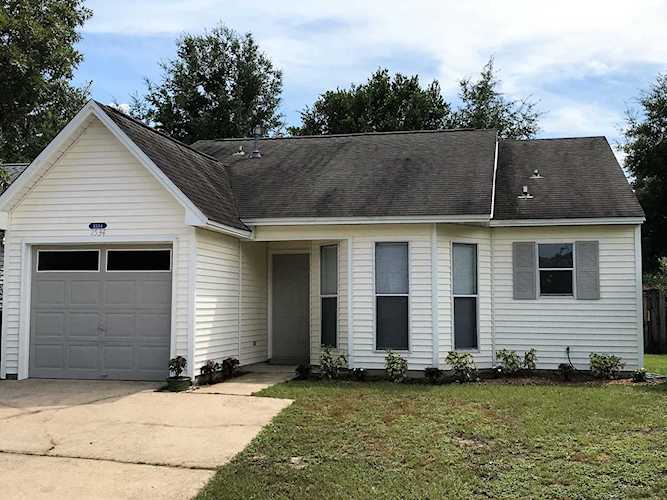 1534 Meadowbrook Court, Niceville, FL | TrueSouthCoastalHomes.com Photo 1