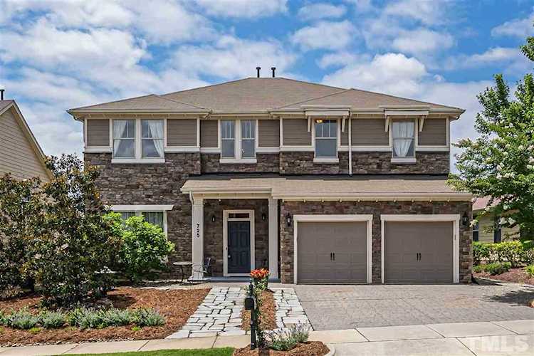 725 Pierside Drive Cary, NC 27519 | MLS 2260816 Photo 1