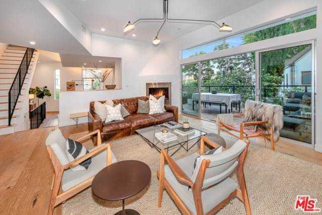 942 Robinson Street, Los Angeles, CA 90026 | MLS #19494756 Photo 1