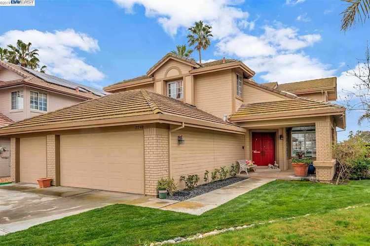 2248 Colonial Ct Discovery Bay, CA 94505 | MLS 40855131 Photo 1
