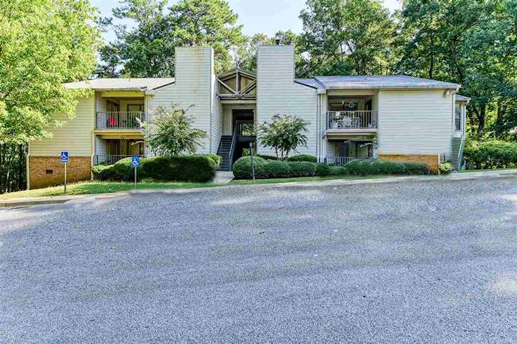 1404 Gables Dr #1404 Hoover, AL 35244 | MLS 858618 Photo 1