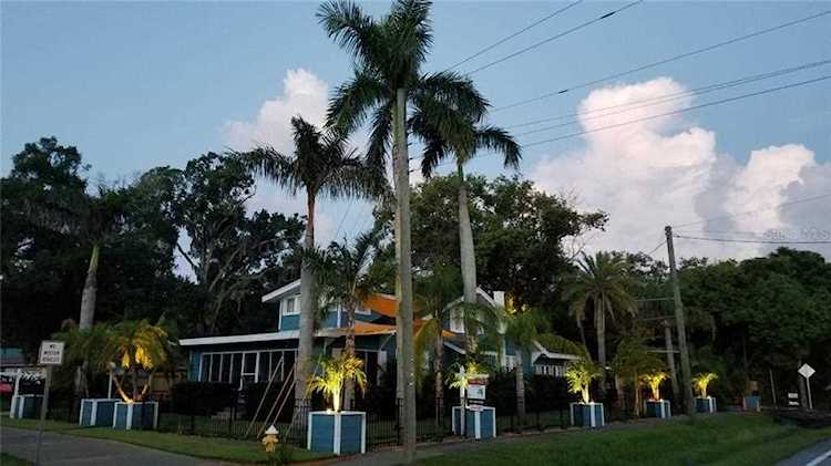 500 S Bayview Boulevard Oldsmar, FL 34677 | MLS U8055099 Photo 1