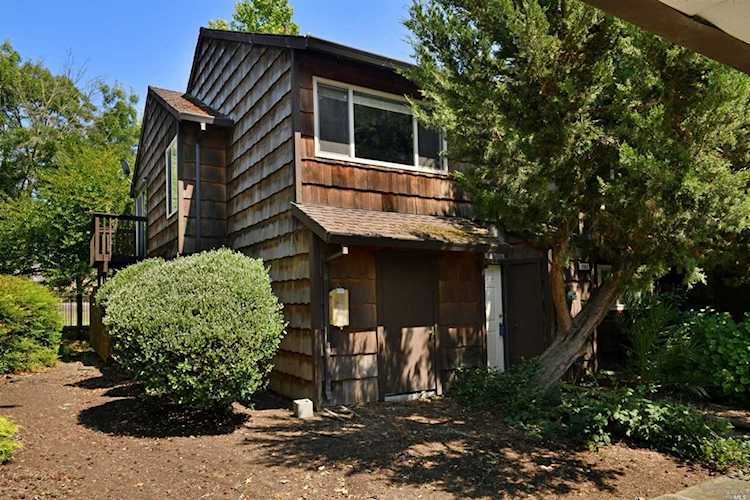1593 Parkway Drive Rohnert Park, CA 94928 | MLS 21917857 Photo 1