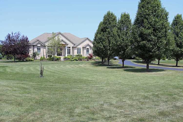 8806 Carter Road Hilliard, OH 43026 | MLS 219029545 Photo 1