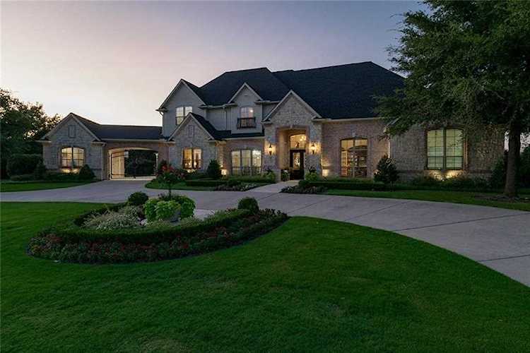2621 Winding Creek Prosper, TX 75078
