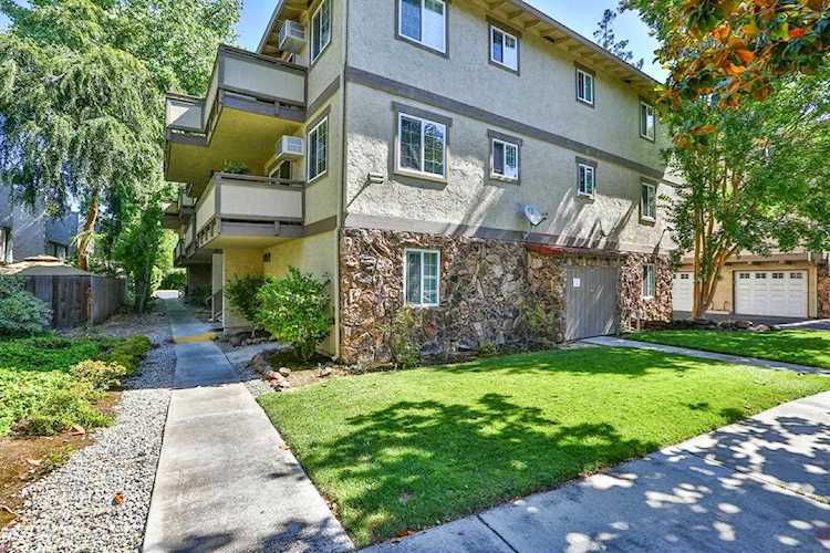 561 W Latimer Avenue Campbell, CA 95008 | MLS 52200716 Photo 1
