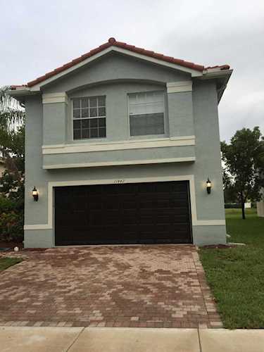 11442 Garden Cress Trail Royal Palm Beach, FL 33411