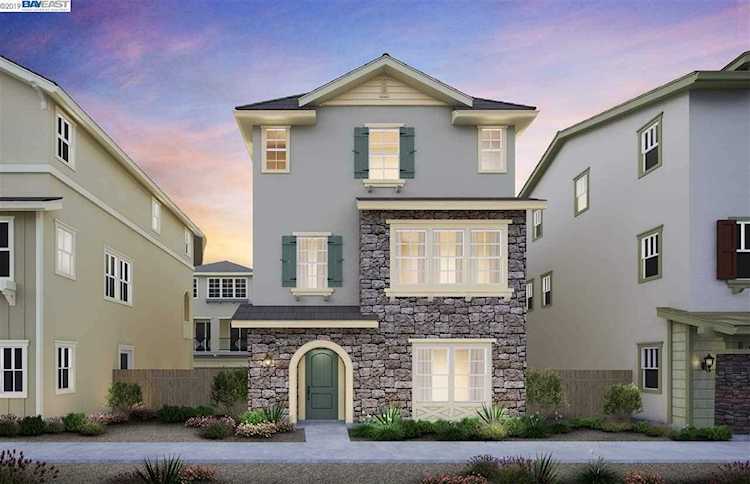 24117 Amaranth Loop Hayward, CA 94541 | MLS 40854580 Photo 1