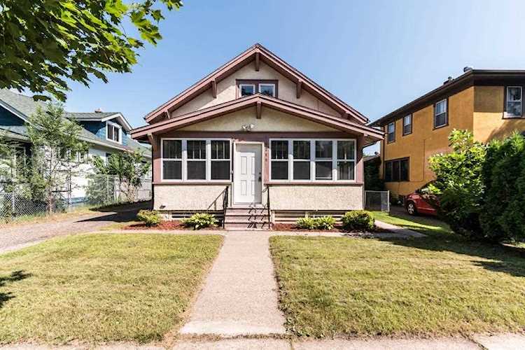 Saint Paul Daytons Bluff | MLS 5276240 | 1211 Minnehaha Avenue E | Zip Code 55106 Photo 1