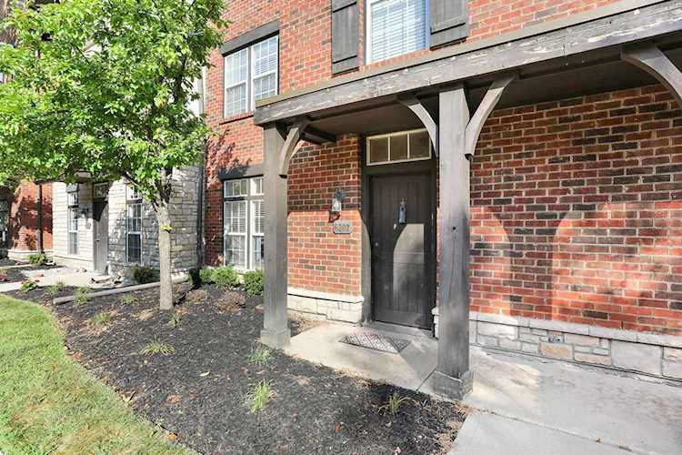 $124,000 - For sale - 6207 Craughwell Lane, Dublin, OH 43017 - MLS#219029868 - Franklin. - Move in Ready in Manor of Craughwell Village! First Floor, two Bedroom, two Bath Condo steps from... Photo 1