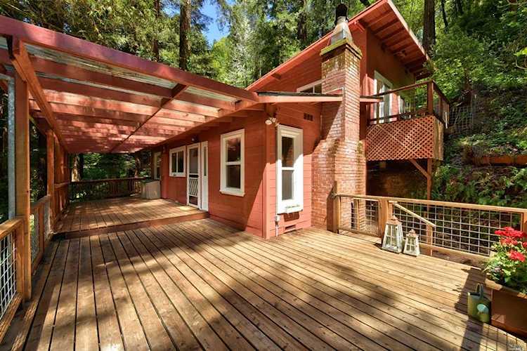 11135 Sequoia Road Forestville, CA 95436 | MLS 21909034 Photo 1