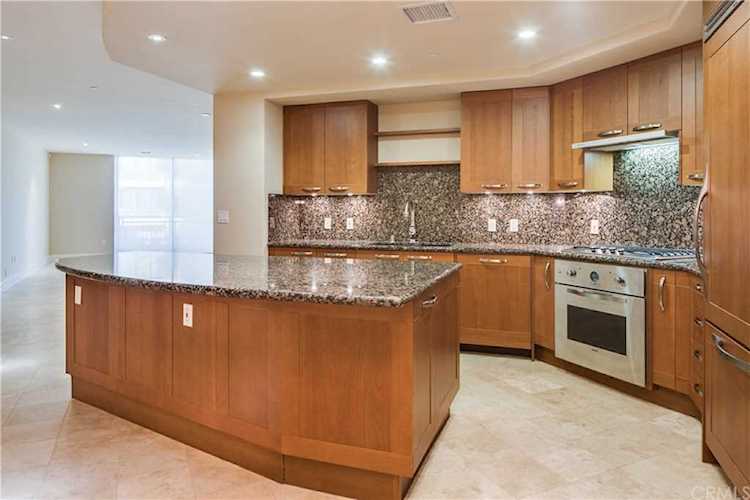 5082 Scholarship Irvine, CA 92612 | MLS NP19191087 Photo 1